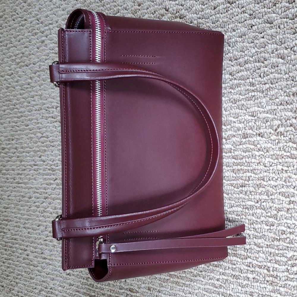 Alberta Di Canio burgundy leather shoulder bag